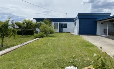 The Lazy Fig – Ocean Views, Pizza Oven & Fruit Trees