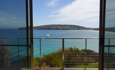 Waterfront Primrose Beach Retreat