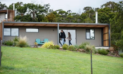 Kangaroo Paw Eco-pod