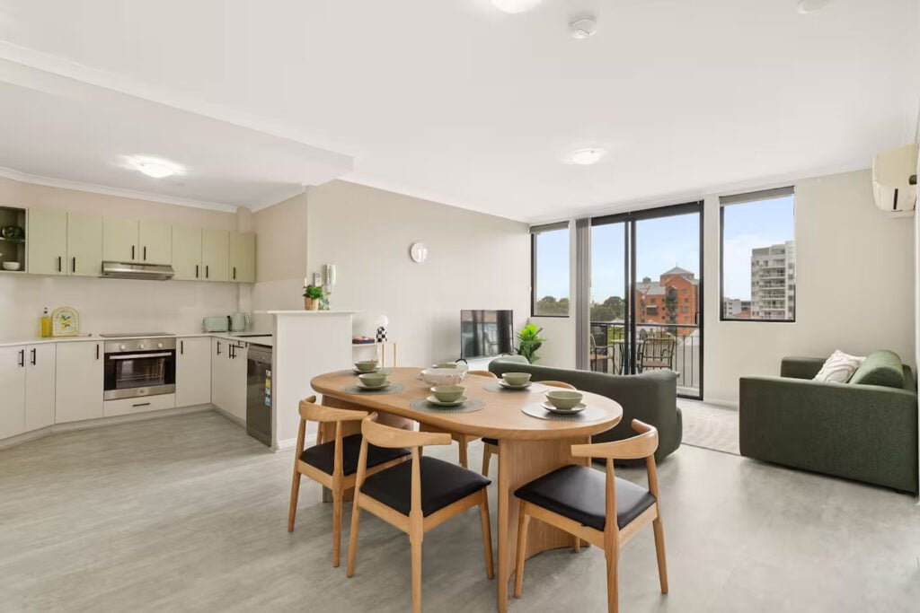 Chic 2BR Apt in East Perth