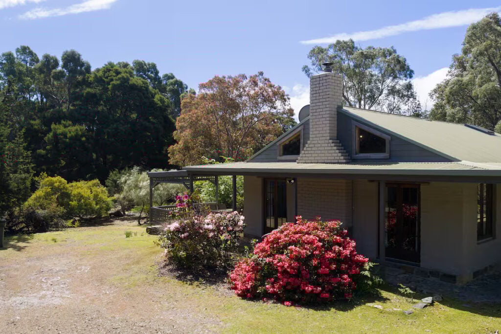 Cloudy Beach Cottage
